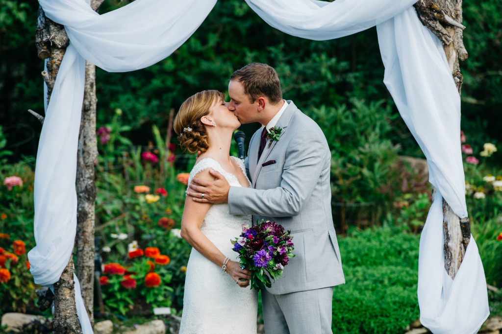 Amy & Duane's Pine Ridge Hollow Wedding