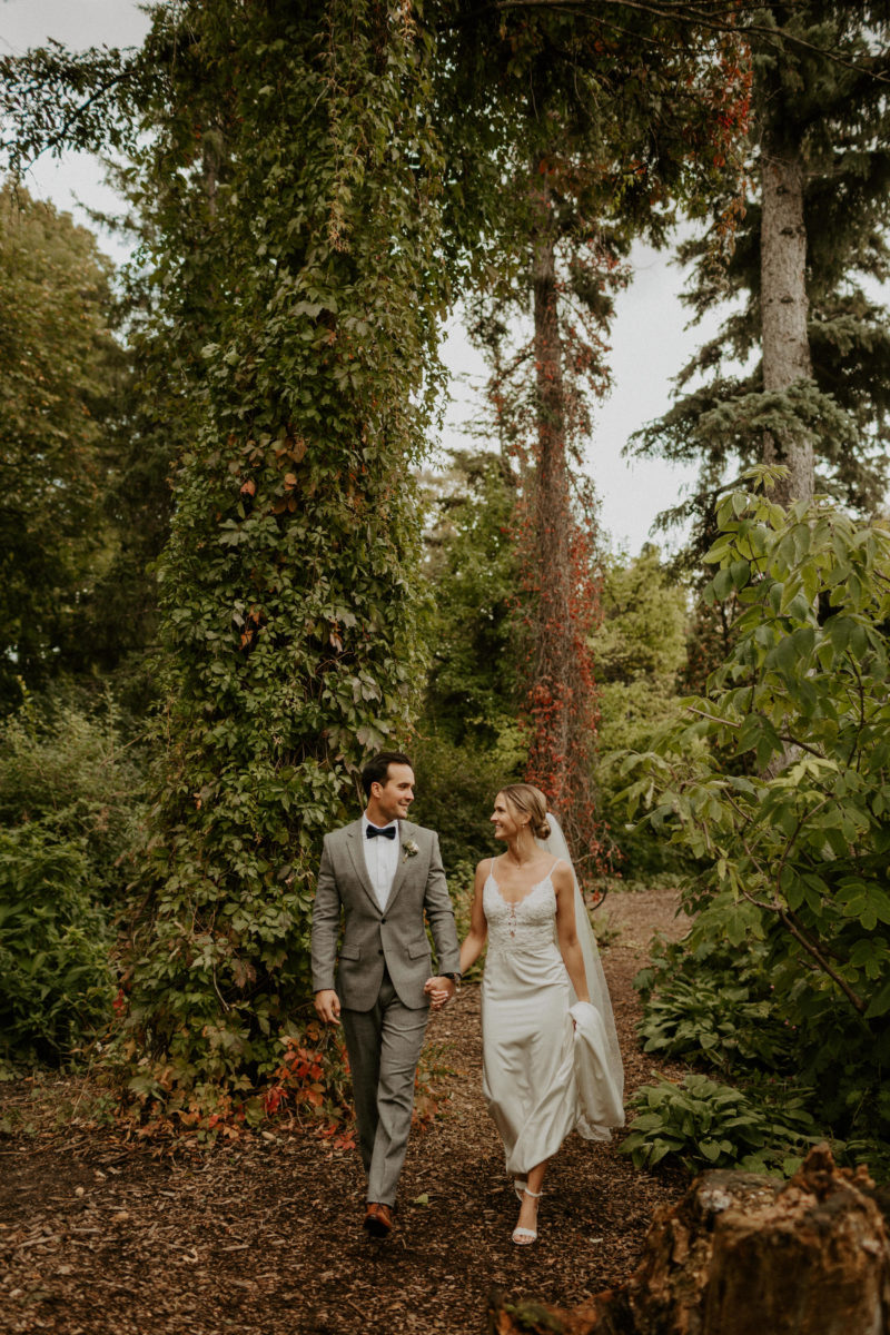 Ainsley & Adam's Fall Starlit Point Wedding - Amanda Douglas Events